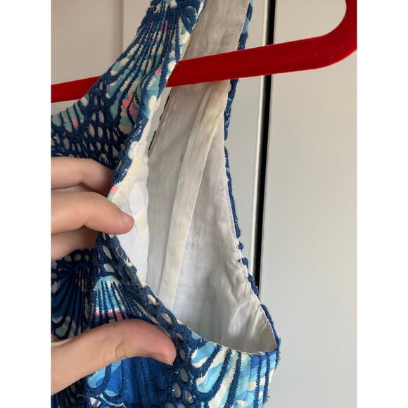 Lilly Pulitzer Aralyn Shell Eyelet Shift Dress 2 - Picture 4 of 7